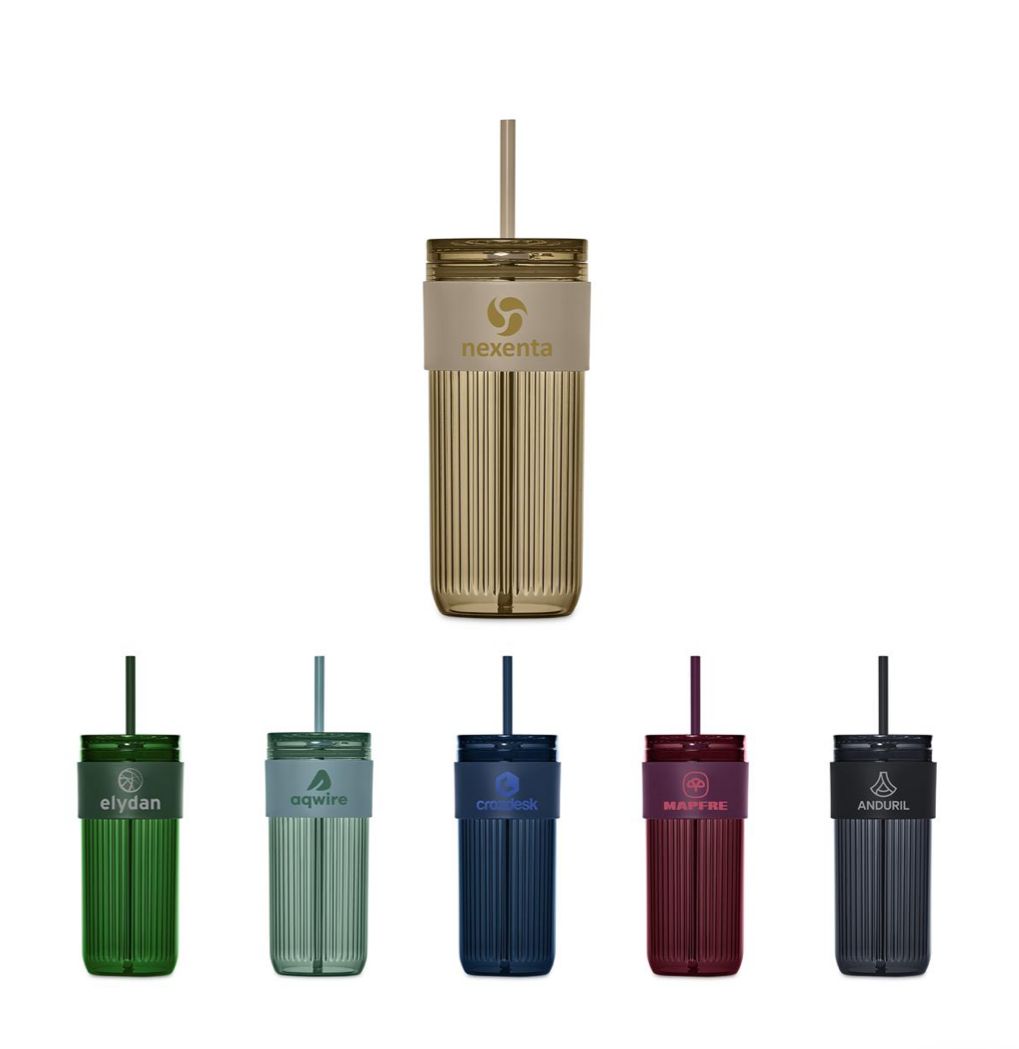 Serendipio Mayfair Plastic Tumbler & Straw – 650ml